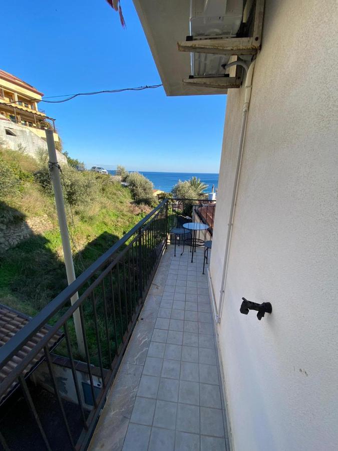 Nick & Santo'S Holiday Homes B&B Giardini-Naxos Zewnętrze zdjęcie